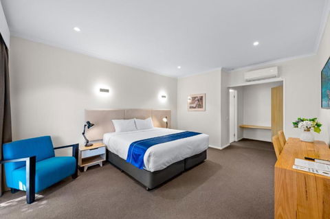 Rowville International Hotel - Tourism Noosa 0