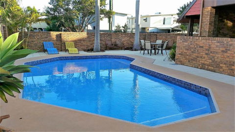 Royal Palms Motor Inn - Tourism Noosa 2