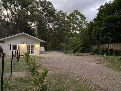 Rural Granny Flat - Pet Friendly - Tourism Noosa 2