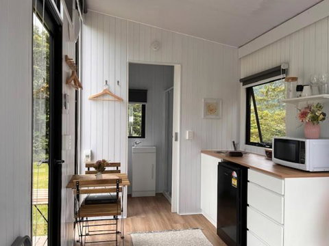 Sabai Retreat By Tiny Away - Tourism Noosa 2