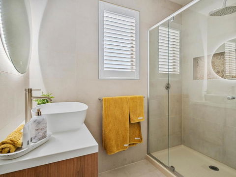 Sailz Villas Unit 4 - Tourism Noosa 2