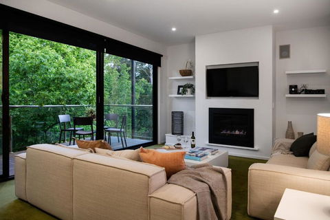 Saltus Luxury In Hepburn - Tourism Noosa 1