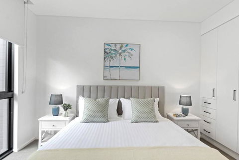 Saltwater Escape - Contemporary Seaside Stunner - Tourism Noosa 2
