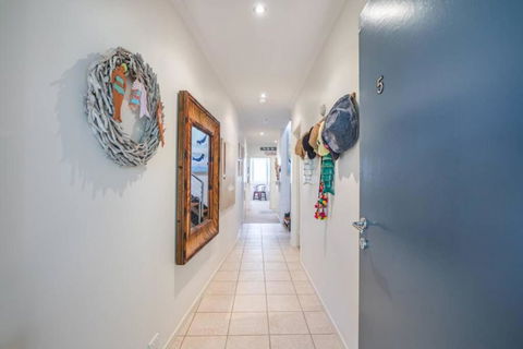 Saltwater 5 - Sleeps 8 - Close To Main Beach - Tourism Noosa 3