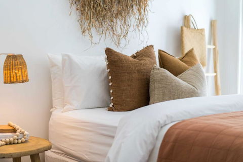 Salty Palms By The Sea - ONE - Tourism Noosa 1