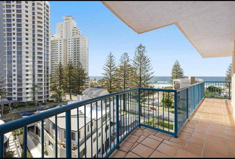 San Mateo On Broadbeach - Tourism Noosa 3