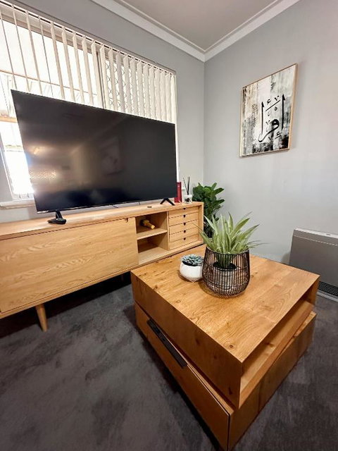 Rockingham Palace - Tourism Noosa 2