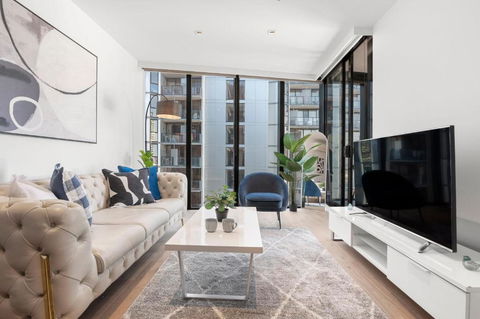 Rooftop Pool Stunning Apt At Marvel Stadium With Free Parking - Tourism Noosa 1