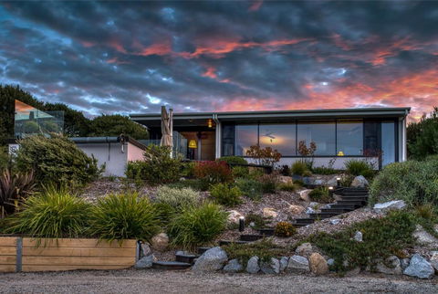 SALT Luxury Couples Villa - Tourism Noosa 3