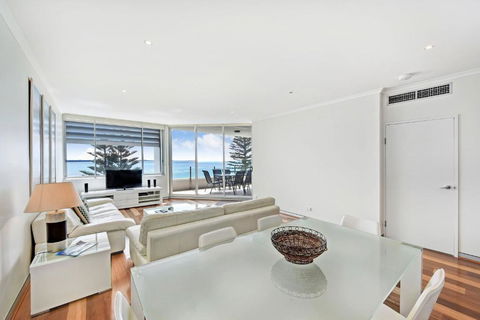 Sandcastle Apartments - Tourism Noosa 3