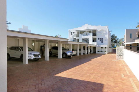 Sandcastles 1 - Tourism Noosa 2