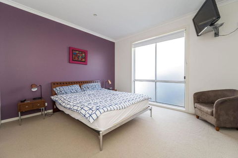 Sandpiper 5 - Close To Town And Beach - Tourism Noosa 2