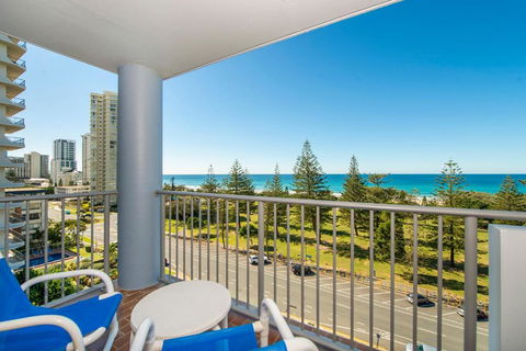 Sandpiper Broadbeach - Tourism Noosa 3