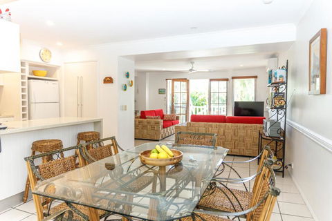 Sandy Beach Resort - Tourism Noosa 3