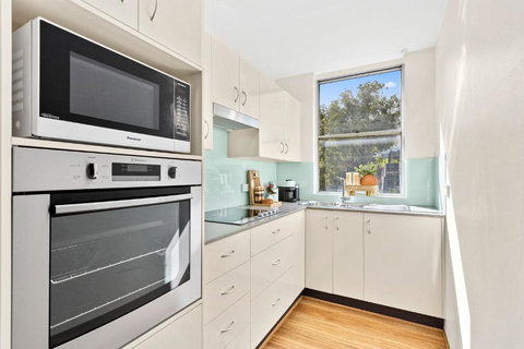 Sandy Feet - Tourism Noosa 3