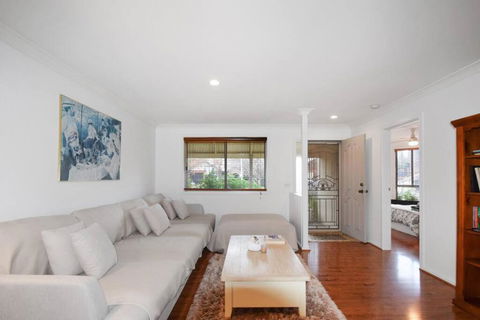 Spacious Seabrook Hideaway Near The Bay - Tourism Noosa 0