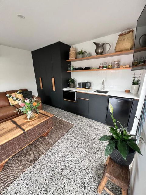 THE BANKSIA SUITE - Tourism Noosa 2