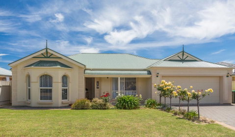 Beachside At Normanville - 7 Ronald Street - Tourism Noosa 1