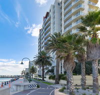Beachside Port Melbourne - Tourism Noosa