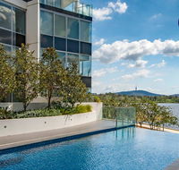 Beautiful Modern Lake View Apartment - Tourism Noosa