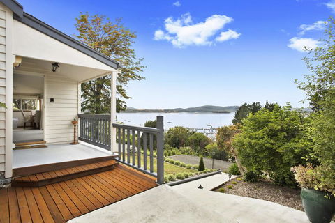 Beauty Point - Hosted By: L'Abode Accommodation - Tourism Noosa 2