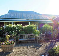 Bed  Breakfast at Tiffany's - Tourism Noosa