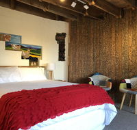 Bed in a Shed Too - Tourism Noosa