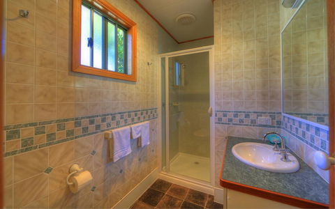Beechworth Lake Sambell Caravan Park - Tourism Noosa 1