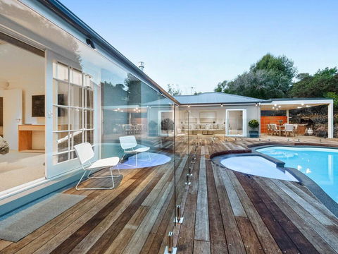 Bella Casa - Luxury Boutique Holiday Home With Heated Pool! - Tourism Noosa 2