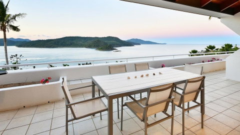 Bella Vista E9 - Ocean View Spacious 2 Bedroom With Golf Buggy - Tourism Noosa 2