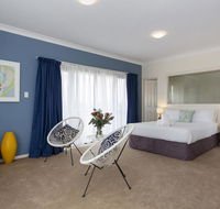 Bella Vista Townhouse with Views - Tourism Noosa