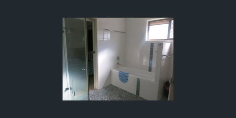 Bellara Holiday Home - Tourism Noosa 2