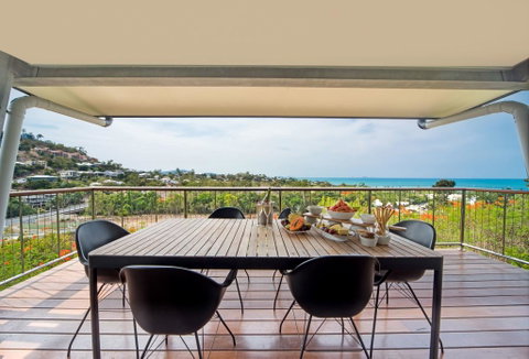 Bellevue Holiday Home - Airlie Beach - Tourism Noosa 1