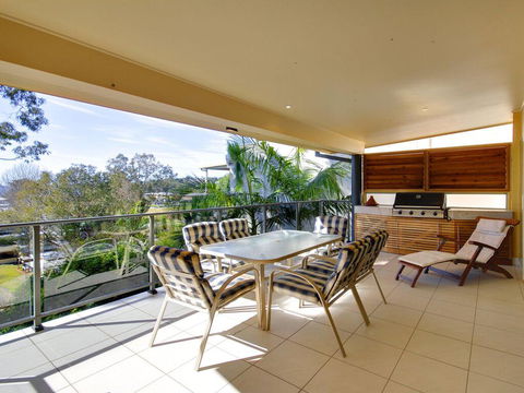 Bellima Beach House', 9 Jackson Close - Huge Duplex With Air Con And Fabulous Views - Tourism Noosa 2