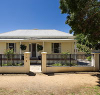 Berkeley Street Townhouse - Tourism Noosa