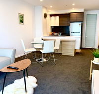 Best Located Brand New Apartment in Canberra CBD - Tourism Noosa