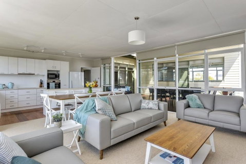 BETHANY BAY - MOUNT MARTHA - Tourism Noosa 0