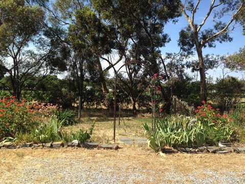 Bethany Cottages - Tourism Noosa 3