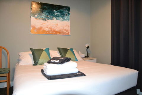 Black Diamond Lodge - Tourism Noosa 3