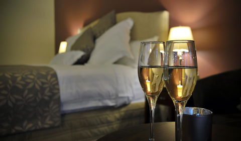 Black Spur Inn - Tourism Noosa 0