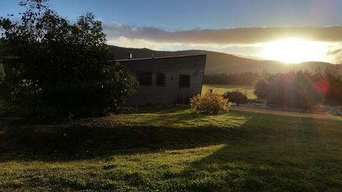Blaze Rock Retreat - Tourism Noosa 1