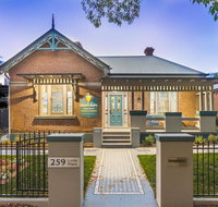 Blue Door Apartments Heritage Charm in CBD - Tourism Noosa