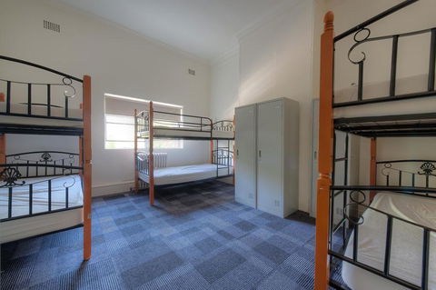 Blue Mountains Backpacker Hostel - Tourism Noosa 1