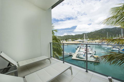 Blue On Blue Apartment 332 - Tourism Noosa 1