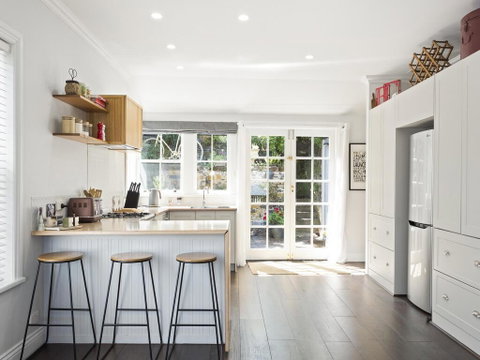 Bluestone Cottage Launceston-hosted By: LAbode - Tourism Noosa 0