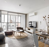 Boho on Morphett-In the heart of the CBD - Wifi - Nespresso - Netflix - Tourism Noosa