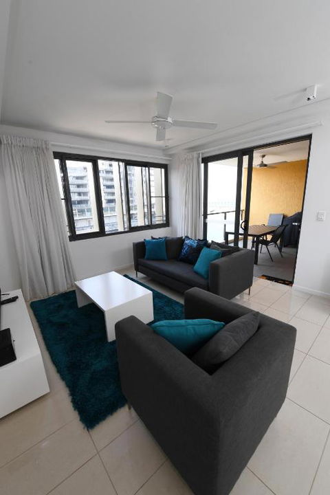 WATERFRONT DARWIN TROPICAL GEM - Tourism Noosa 3