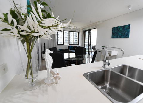 WATERFRONT DARWIN TROPICAL GEM - Tourism Noosa 1