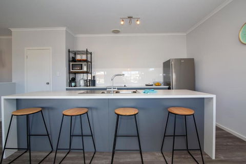 Xanadu - Aldinga Beach - C21 SouthCoast Holidays - Tourism Noosa 2