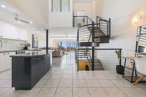 Absolute Beachfront Bliss-Best Location In Darwin - Tourism Noosa 1